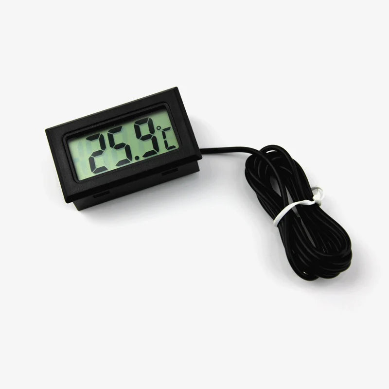Digital LCD Thermometer with Electronic Display
